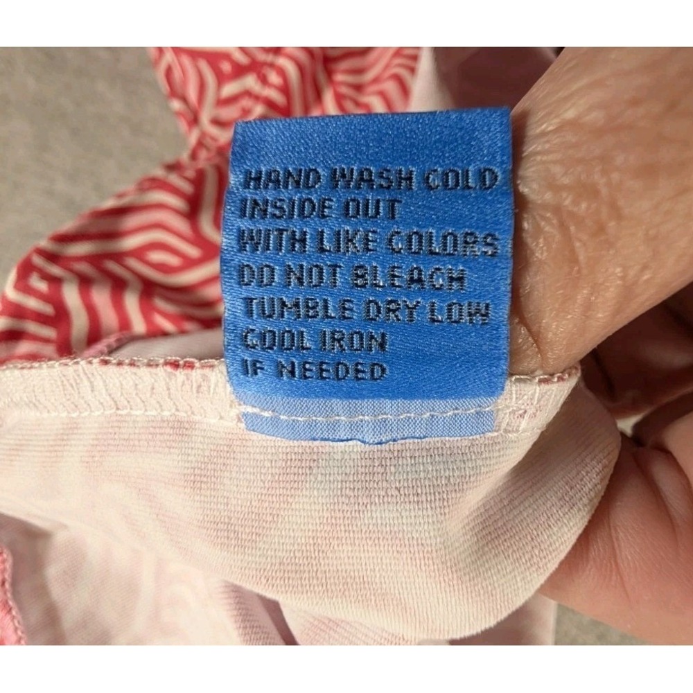 J. McLaughlin Newport Capri Pants Pink White Geo Waves Chevron  Size Medium - Picture 8 of 10